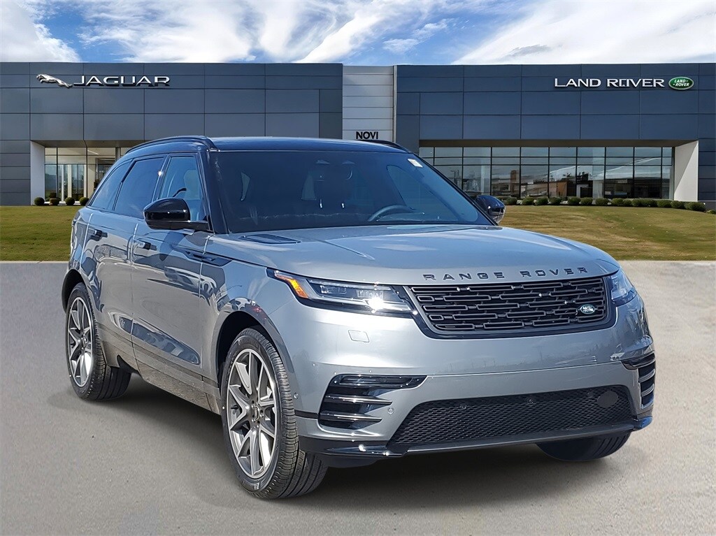 2026 Land Rover Range Rover Velar SE photo 4