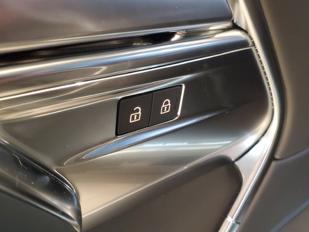 2026 Land Rover Range Rover SE - Photo 10