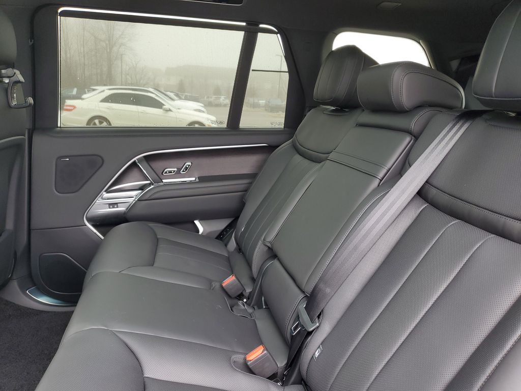 2026 Land Rover Range Rover SE - Photo 24