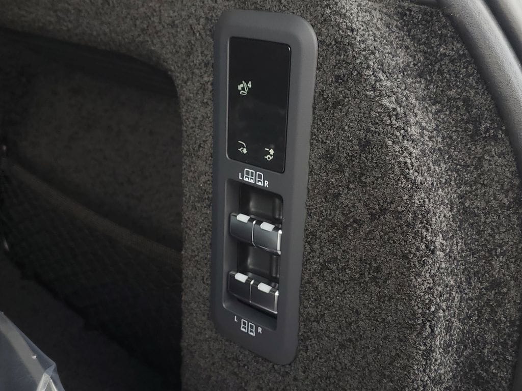 2026 Land Rover Range Rover SE - Photo 31