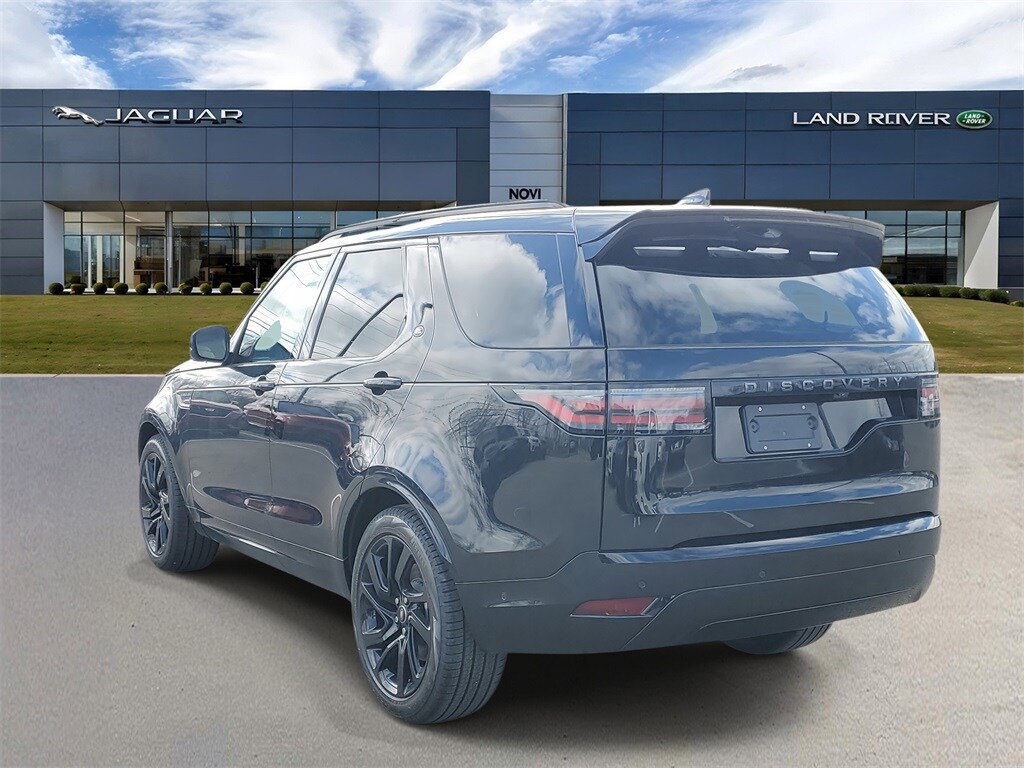 2025 Land Rover Discovery SE photo 2