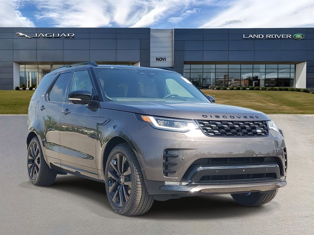 New 2026 Land Rover Discovery Dynamic SE SUV
