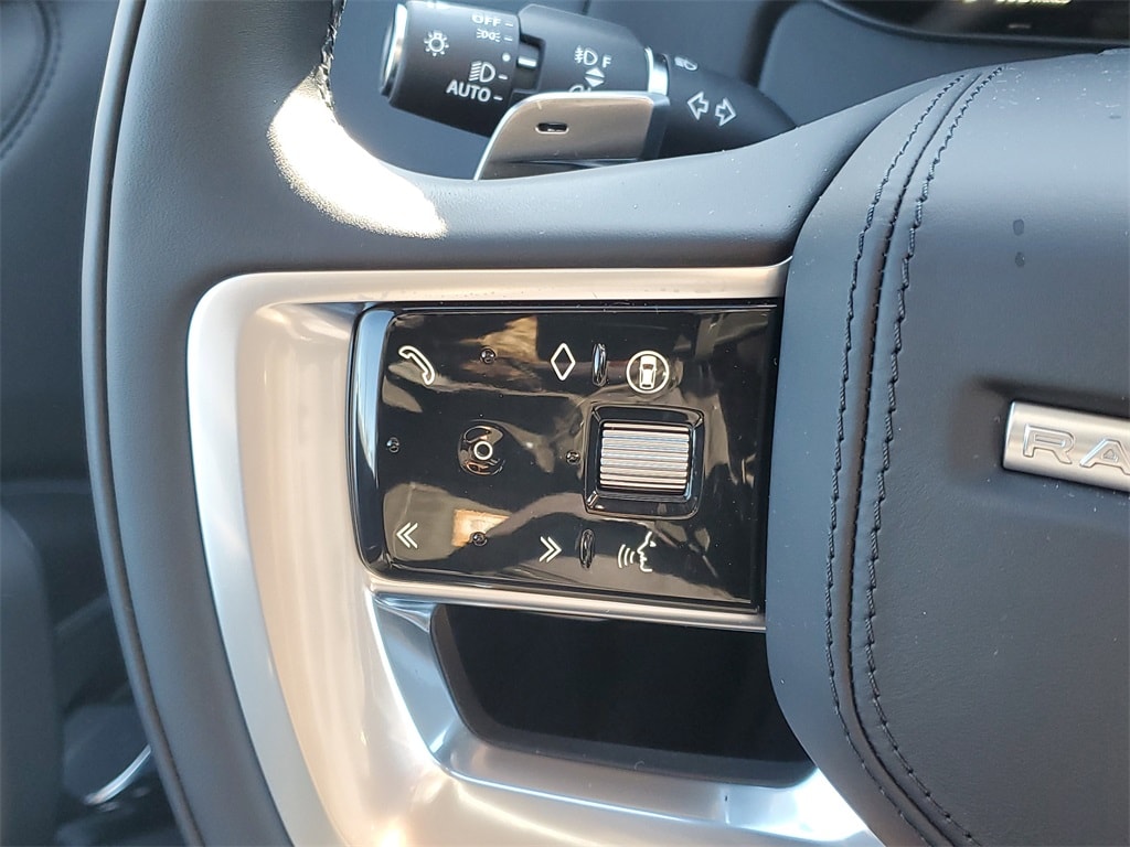 2026 Land Rover Range Rover SE - Photo 15