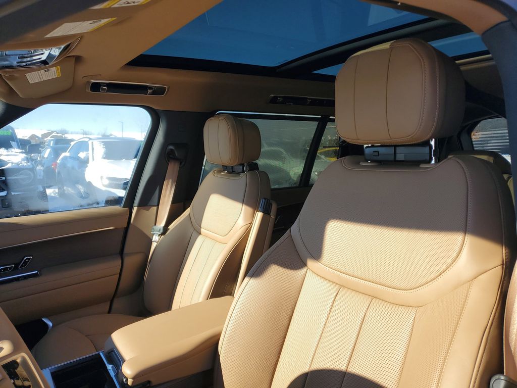 2026 Land Rover Range Rover SE - Photo 12