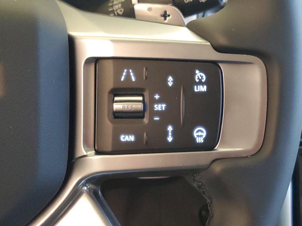 2026 Land Rover Discovery Dynamic SE - Photo 18