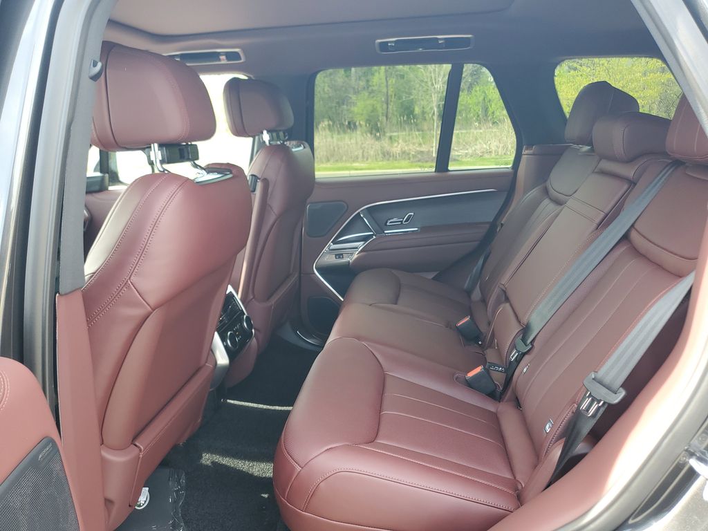 2026 Land Rover Range Rover SE - Photo 22