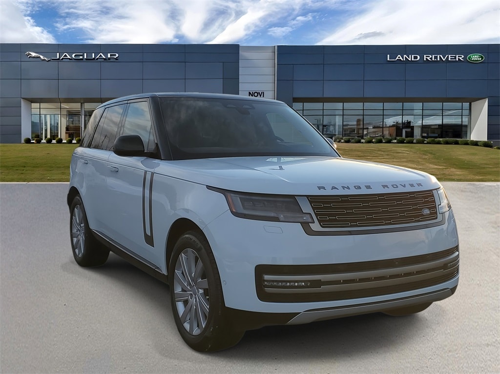 New 2025 Land Rover Range Rover SE SUV