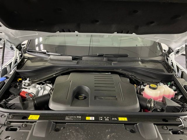 2025 Land Rover Range Rover SE - Photo 36