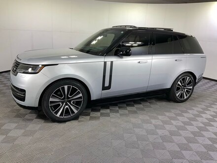 2025 Range Rover SE SUV