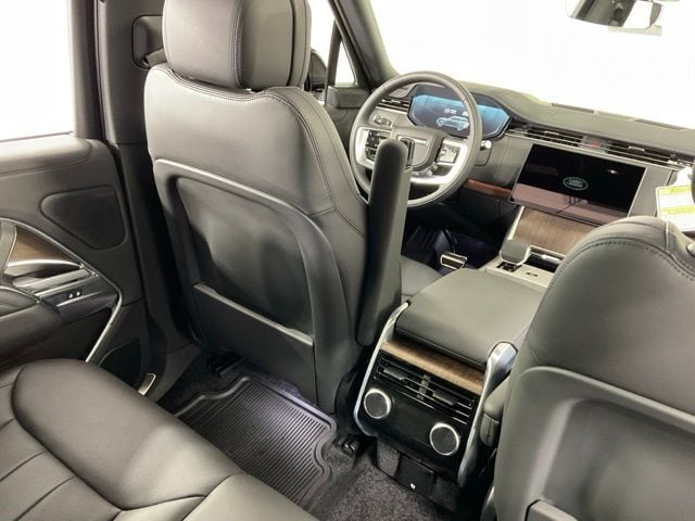 2025 Land Rover Range Rover SE - Photo 25