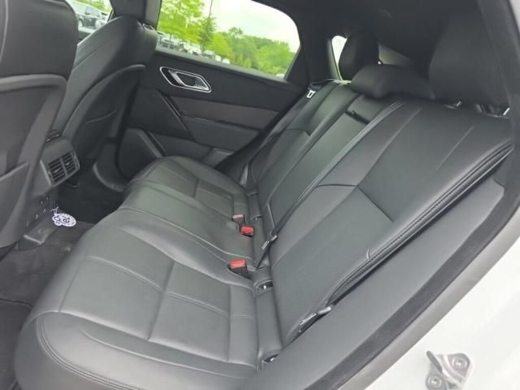 Used 2024 Land Rover Range Rover Velar P250 Dynamic SE SUV