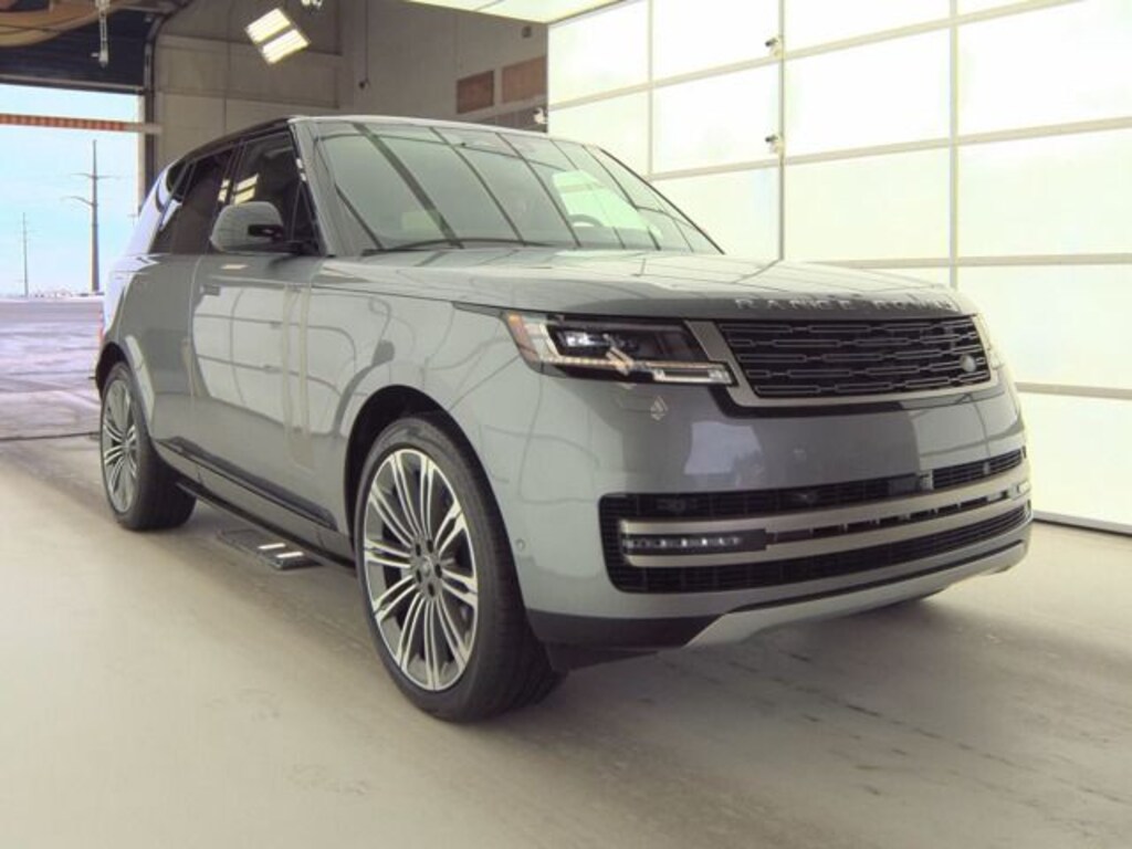 Used 2024 Land Rover Range Rover P530 SE SUV