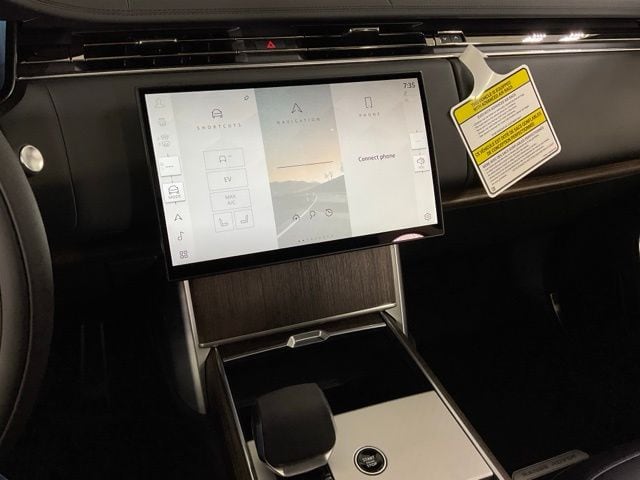 2025 Land Rover Range Rover SE - Photo 10