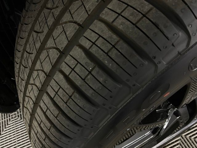 2025 Land Rover Discovery S - Photo 42