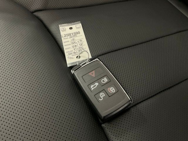 2025 Land Rover Range Rover Sport Dynamic SE - Photo 38