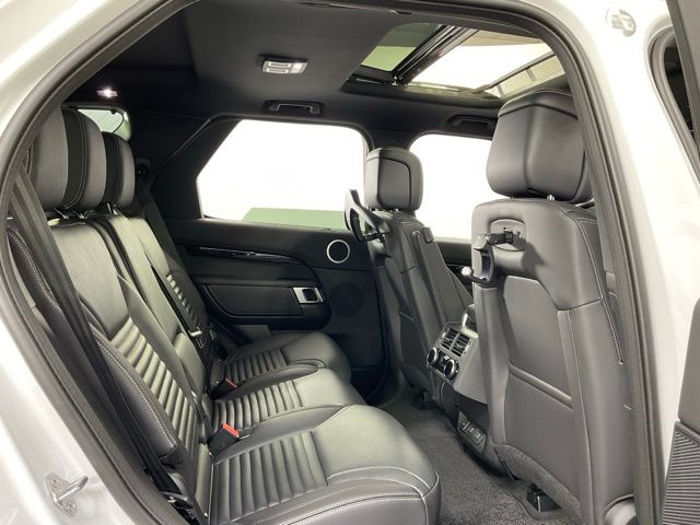 2025 Land Rover Discovery S - Photo 32