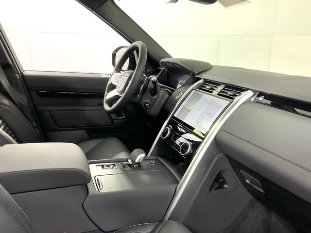 2025 Land Rover Discovery S - Photo 29
