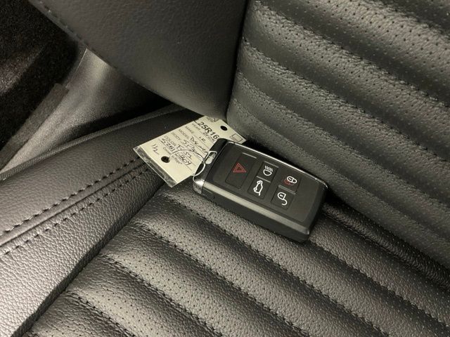 2025 Land Rover Discovery S - Photo 47