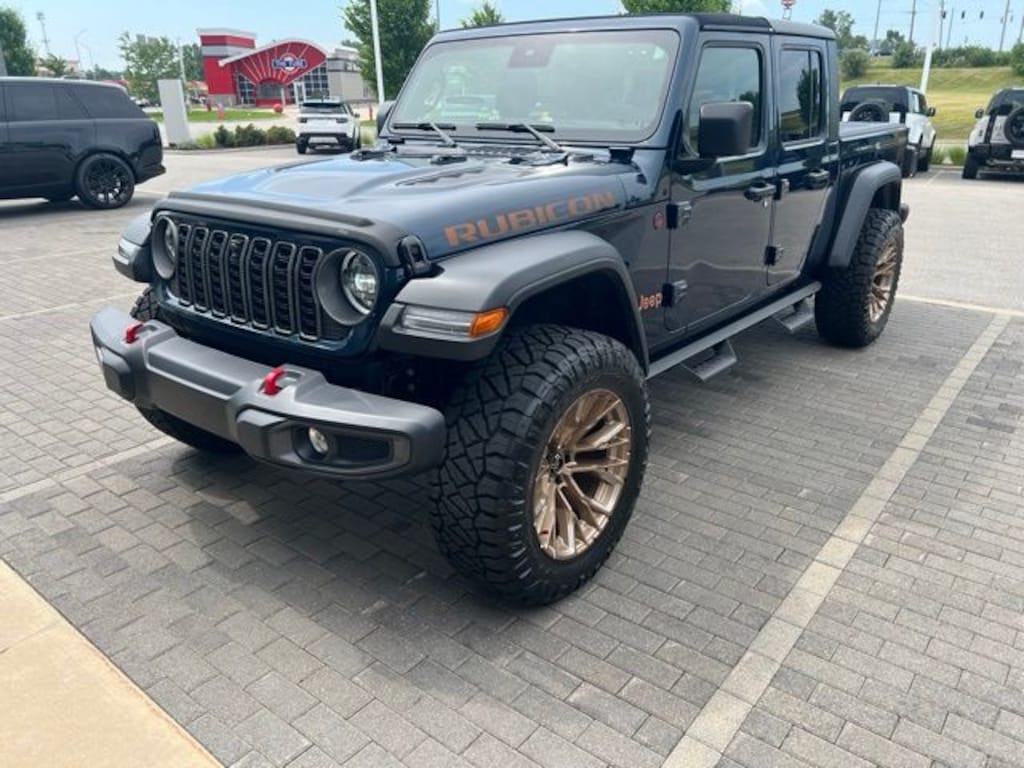 Used 2025 Jeep Gladiator Rubicon Truck Crew Cab