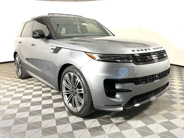 2025 Land Rover Range Rover Sport SE photo 4