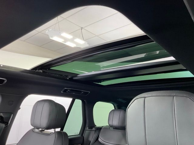 2025 Land Rover Range Rover SE - Photo 39