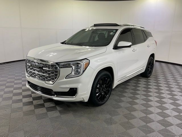 Used 2023 GMC Terrain Denali SUV