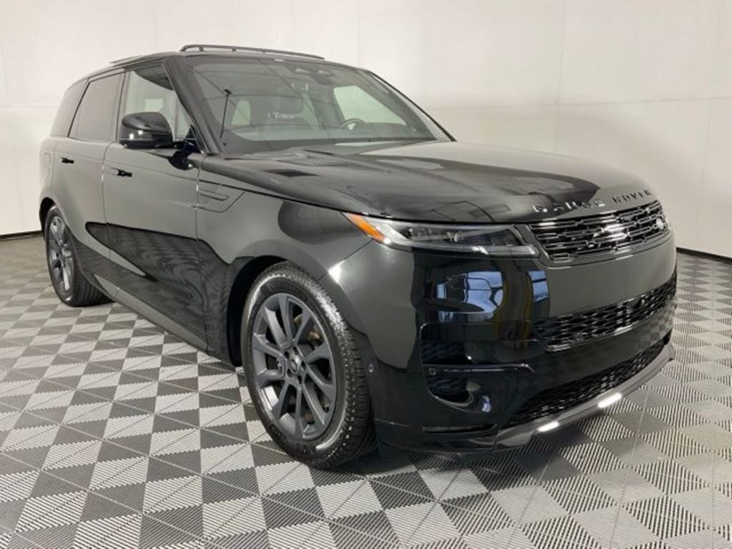 Used 2024 Land Rover Range Rover Sport Dynamic SE SUV