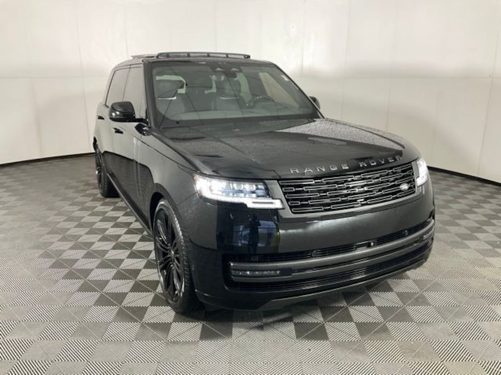 Used 2025 Land Rover Range Rover P530 SE 7 Seat SUV