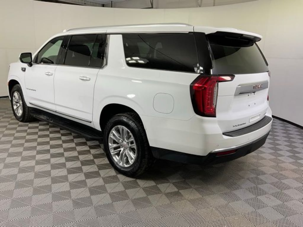 Used 2024 GMC Yukon XL SLT SUV
