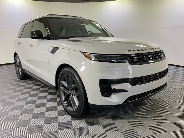 2025 Land Rover Range Rover Sport SE photo 4