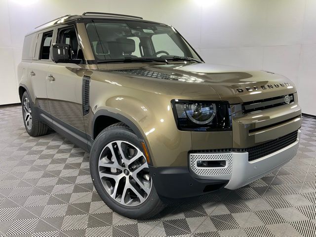 2025 Land Rover Defender S - Photo 52