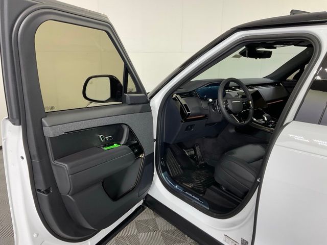 2025 Land Rover Range Rover Sport Dynamic SE - Photo 21