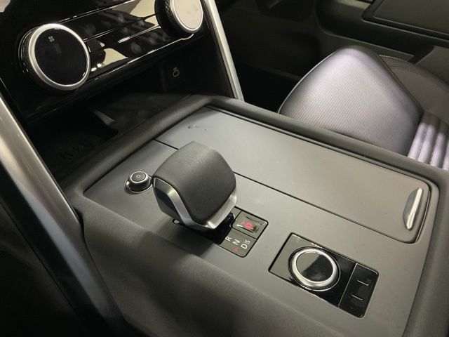 2025 Land Rover Discovery S - Photo 19