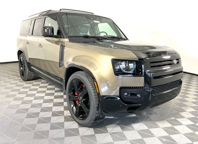 2024 Land Rover Defender 130 X photo 4