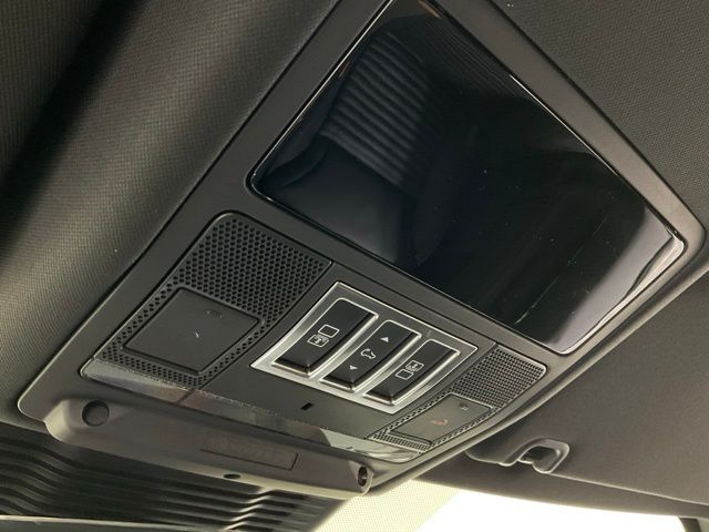 2025 Land Rover Discovery S - Photo 22