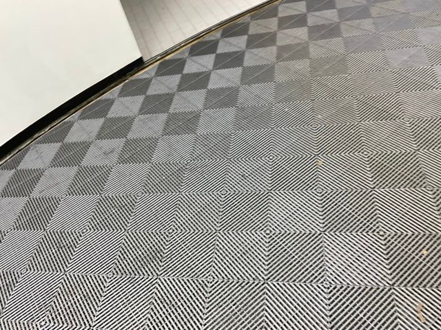 2025 Land Rover Range Rover SE - Photo 27