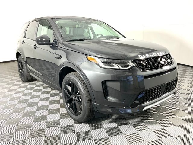 2025 Land Rover Discovery Sport S photo 3