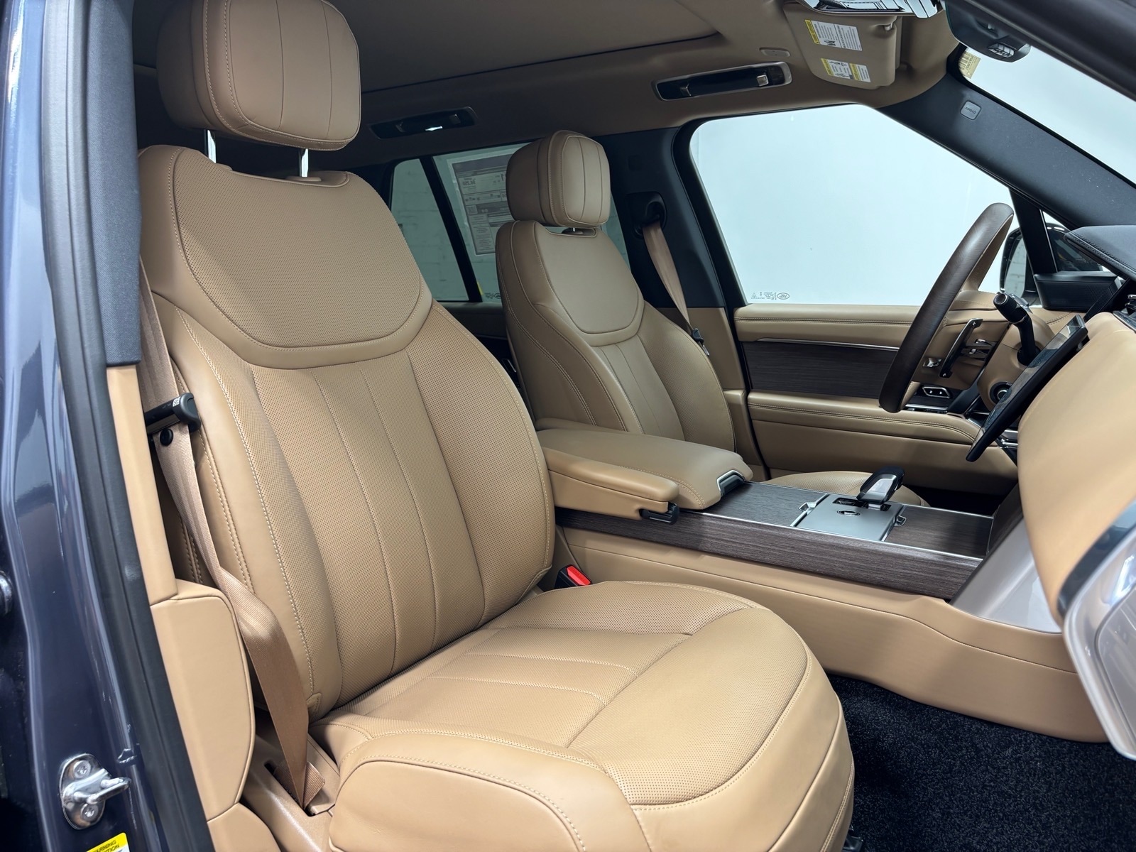 2026 Land Rover Range Rover SE - Photo 31
