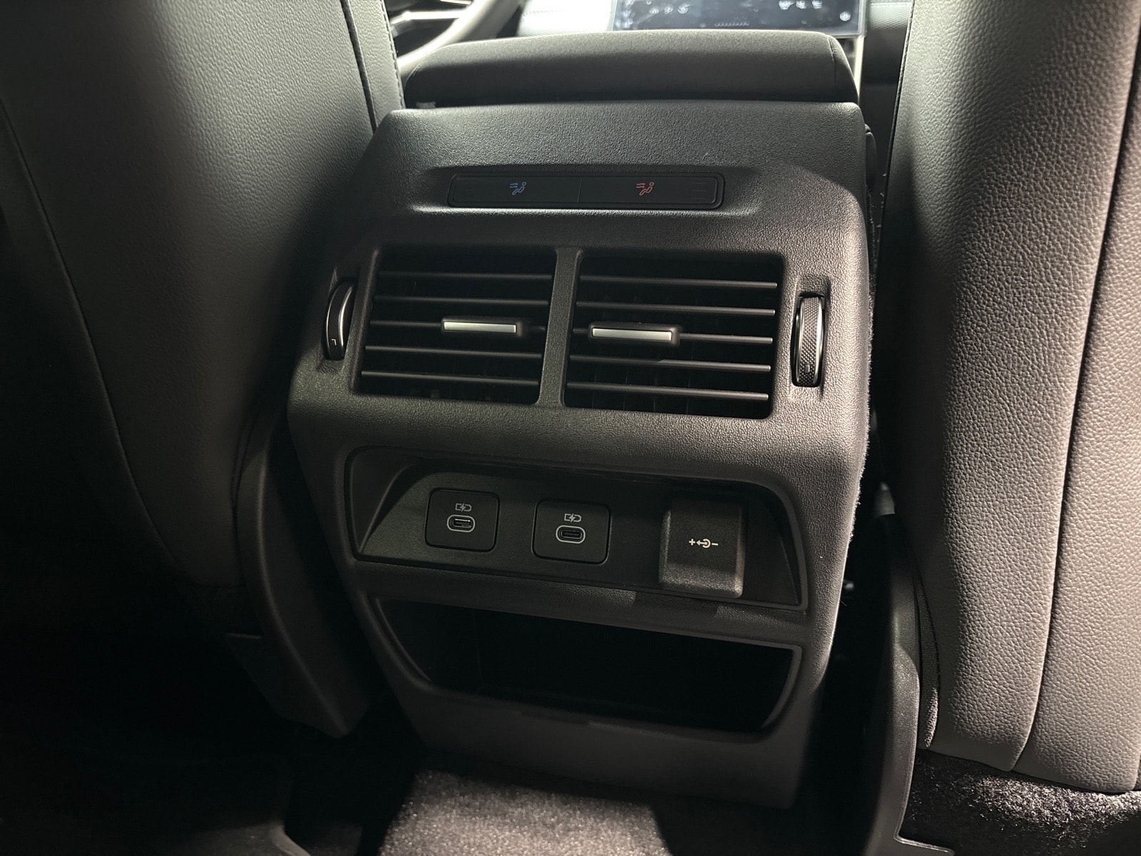 2026 Land Rover Discovery Sport Landmark - Photo 37