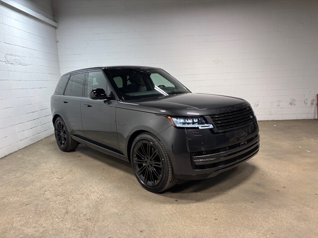 New 2026 Land Rover Range Rover SE SUV