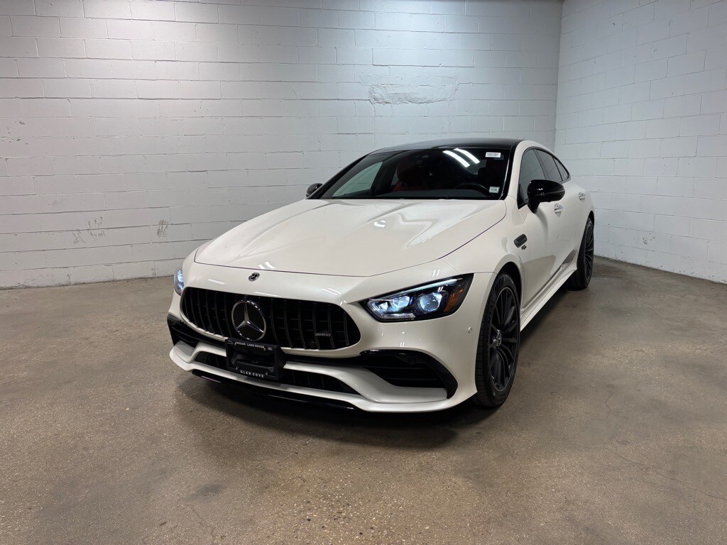 2022 Mercedes Benz AMG GT photo 2