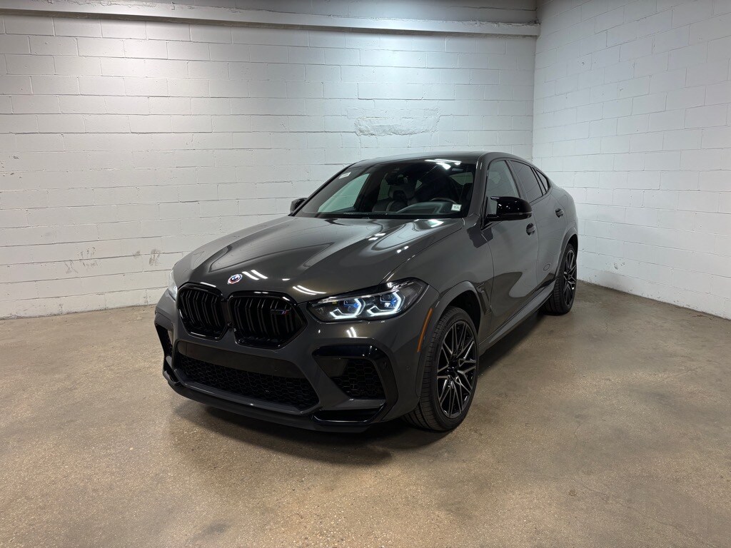 2022 Bmw X6 M photo 2
