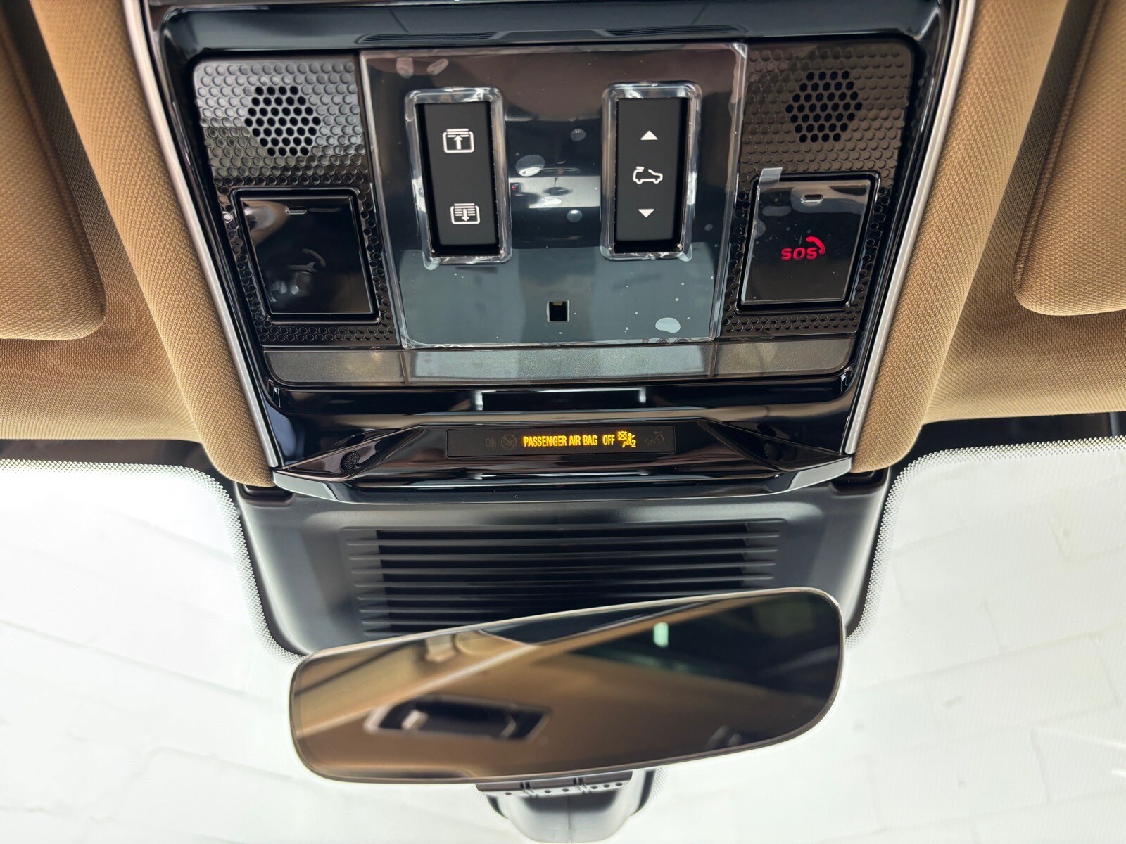 2026 Land Rover Range Rover SE - Photo 11