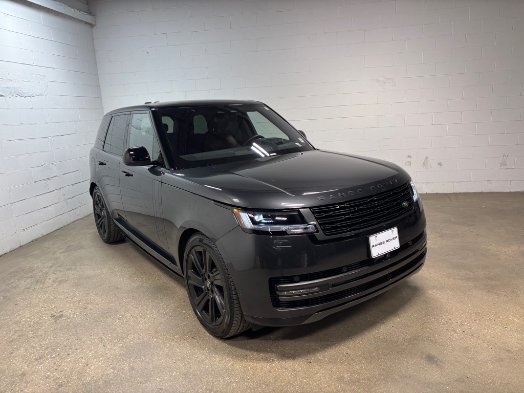 Used 2023 Land Rover Range Rover SE SUV