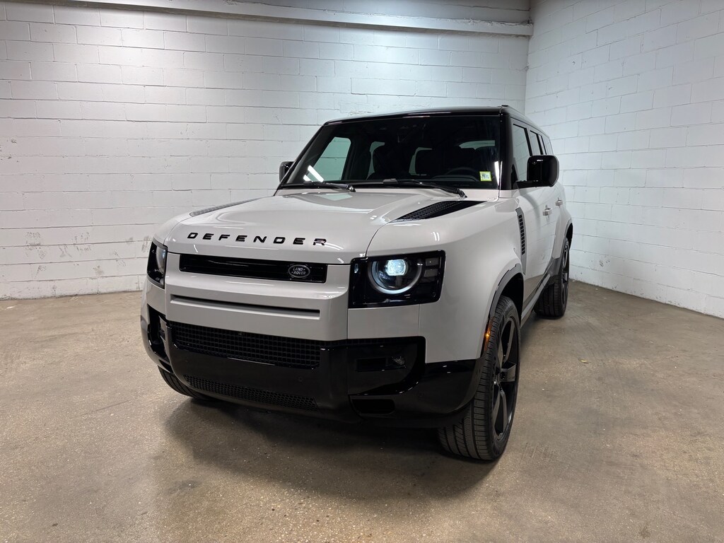 New 2026 Land Rover Defender 130 X-Dynamic SE SUV