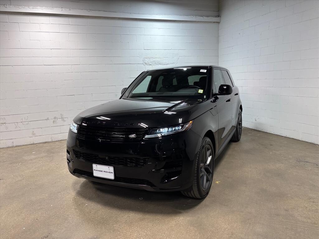 Used 2025 Land Rover Range Rover Sport SE SUV