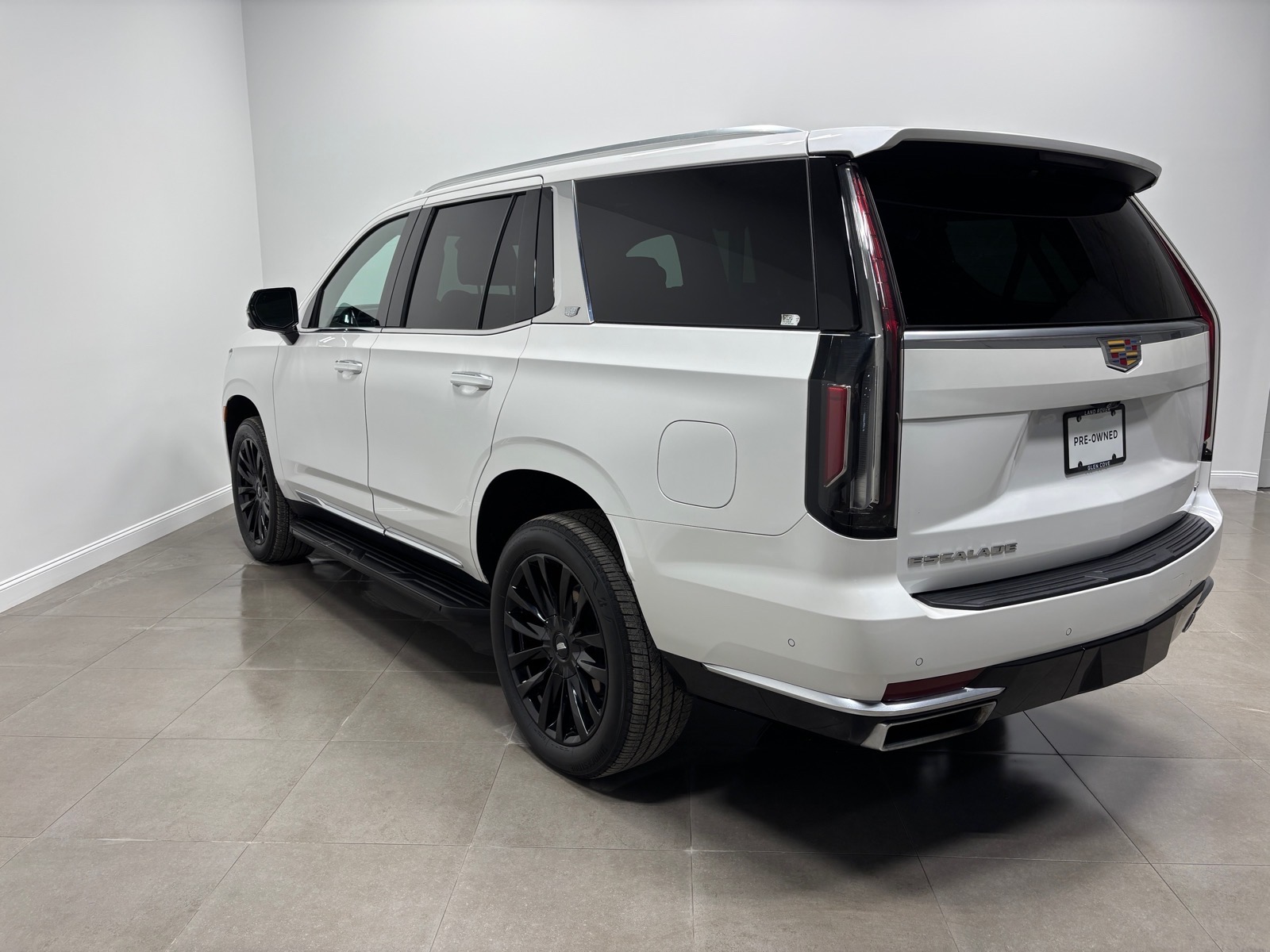 2022 Cadillac Escalade Premium Luxury - Photo 10