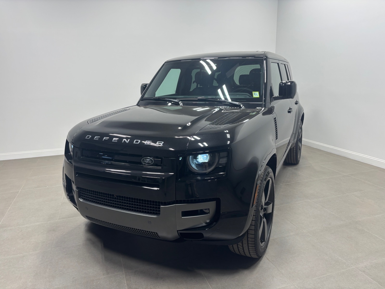 New 2026 Land Rover Defender 110 V8 SUV