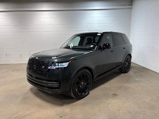 SUV in Glen Cove, NY 2025 Land Rover Range Rover SE SUV Used