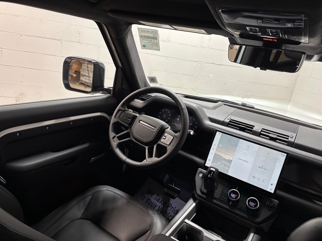 2026 Land Rover Defender V8 - Photo 33